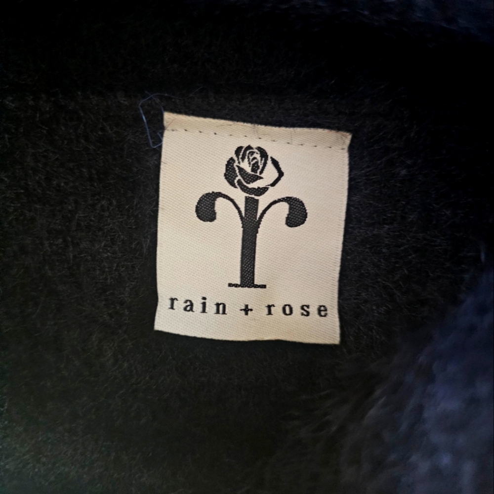 Rain & Rose Ladies Angora Long Sleeve Sweater w/ rust embellishments